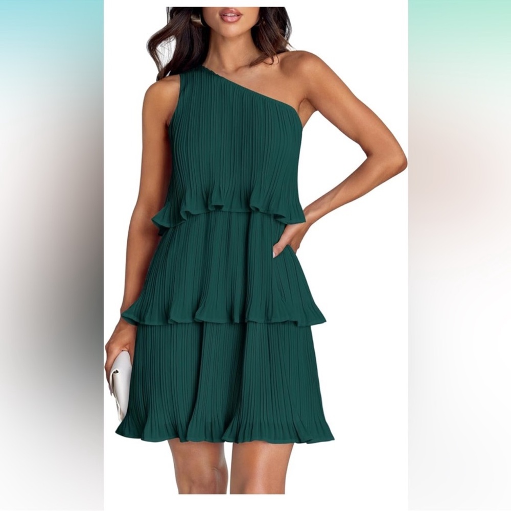 Elegant One-Shoulder Green Dress